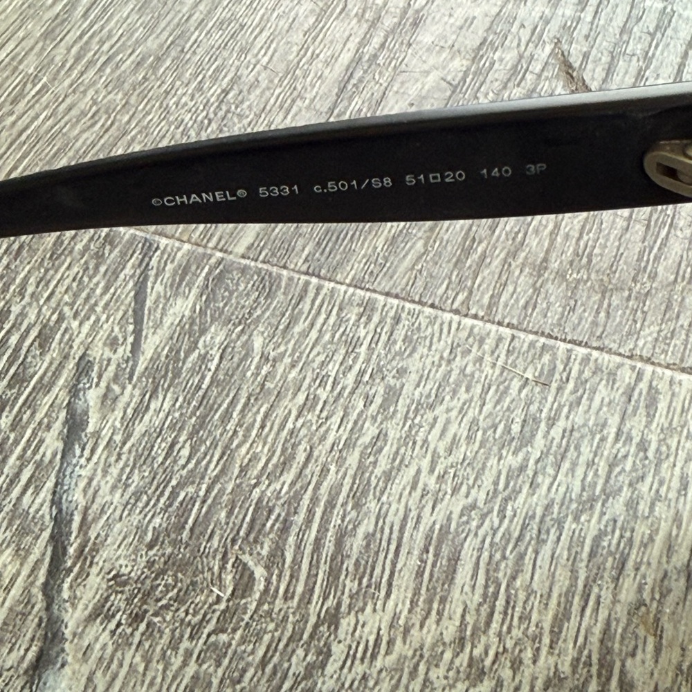 🚫Sold🚫 CHANEL Elegant Black Sunglasses - Picture 6 of 6